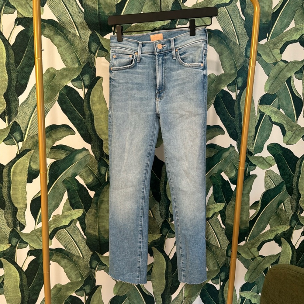 Mother insider crop step fray jeans- limited edition  NEW without tags
